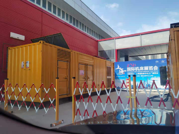 云岩发电车出租-发电机无电压或电压太低怎么办？